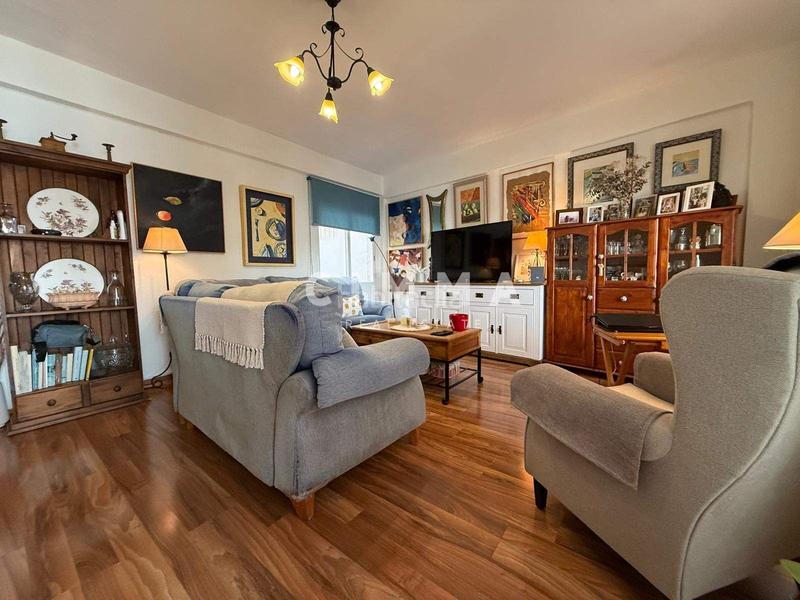 Foto 4d63e415-a628-4512-8f61-b99589de1a65. Zweistöckige wohnung in Casco Antiguo - Puerto Benidorm