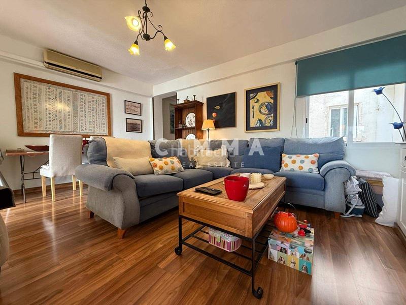 Foto d2acc21c-1a54-4b18-aac8-ecdd412de8ee. Zweistöckige wohnung in Casco Antiguo - Puerto Benidorm