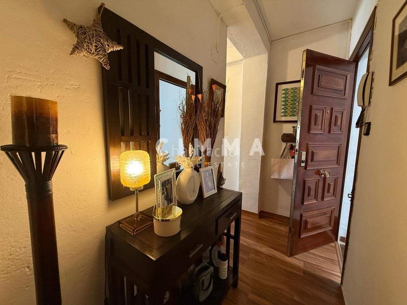 Foto d368e210-8794-456f-a43c-253fe26ca10a. Zweistöckige wohnung in Casco Antiguo - Puerto Benidorm