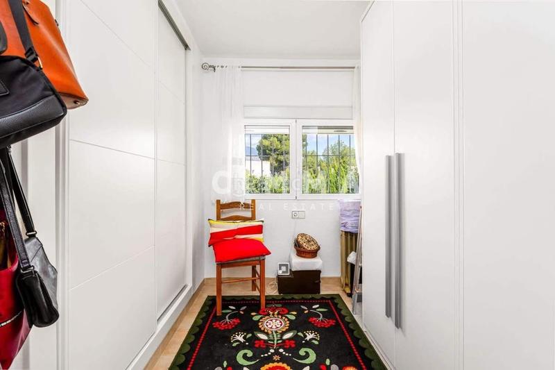 Foto 3224e85d-bdce-4910-8f85-2bef3f735bb6. Chalet avec parking dans Varadero Nucia (la)