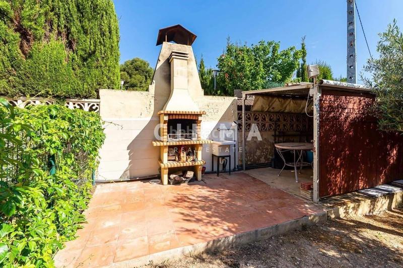 Foto 8dce349b-8b73-4311-b79e-1cfabf7340ee. Chalet avec parking dans Varadero Nucia (la)