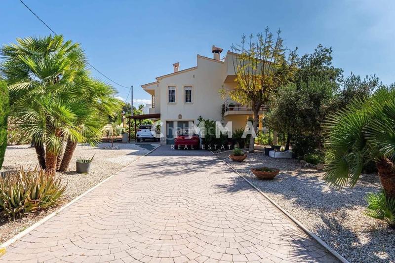 Foto a322ddc8-a203-44f4-8466-08c0919d7cb1. Chalet avec parking dans Varadero Nucia (la)