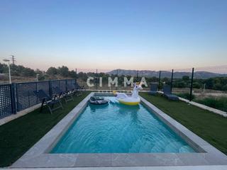 Location Chalet à Escandinavia-Cautivador. Exquisita villa nueva en alfaz del pi