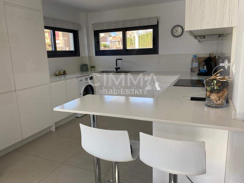 Foto bfae343b-2a30-4fc4-8ec9-3e536a399ded. Chalet villa de lujo en la nucía en Montebello - Nou Espai Nucia (la)