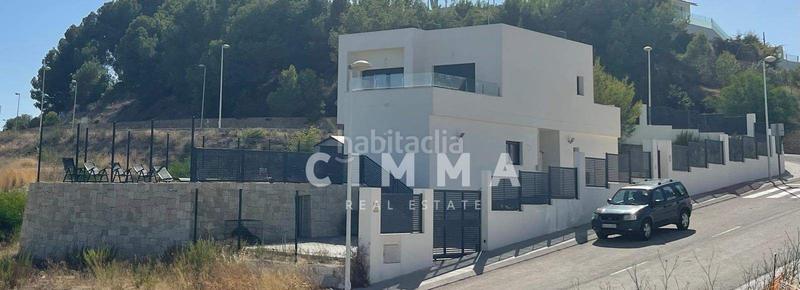 Foto 98893e8c-3bd0-41ff-a217-78feddbf0c00. Lloguer xalet amb aparcament a Escandinavia-Cautivador Alfàs del Pi (l´)