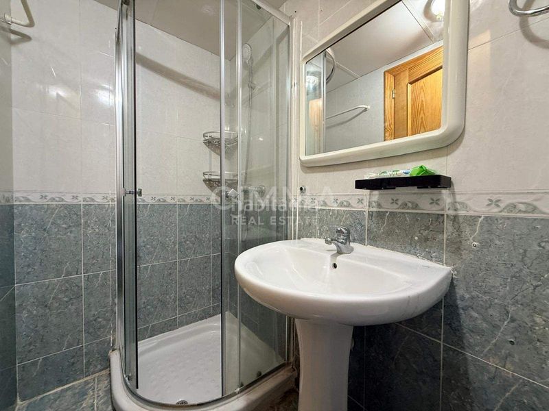 Foto 16a34709-6354-405a-92dc-7039f0d5f09d. Apartament amb aparcament piscina a Juzgados - Plaza de Toros Benidorm