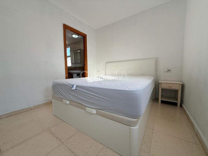 Foto 2979c884-8cb5-4c8b-b595-f4a29797fb65. Apartament amb aparcament piscina a Juzgados - Plaza de Toros Benidorm