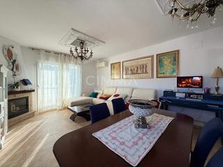 Chalet à Coloma. Espectacular casa lista para entrar a vivir en la prestigiosa zo