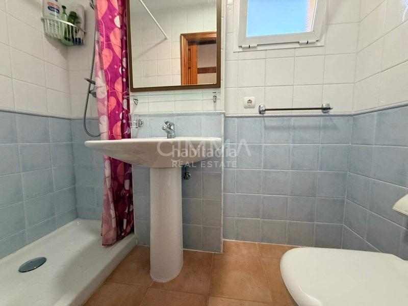 Foto 50888411-8a84-4f22-b389-711c6573fa53. Reihenhaus mit parking in Montebello - Nou Espai Nucia (la)