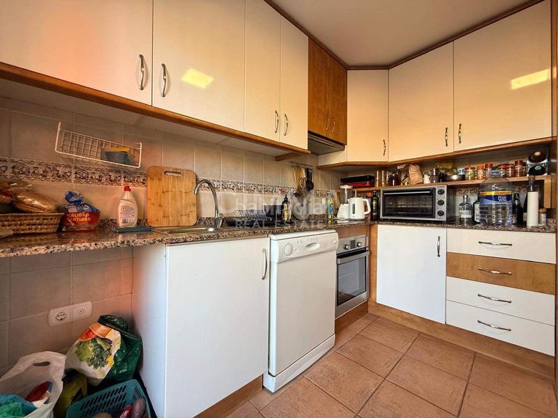 Foto 58328921-34fc-4670-a578-a0f9fcc7f1c2. Reihenhaus mit parking in Montebello - Nou Espai Nucia (la)