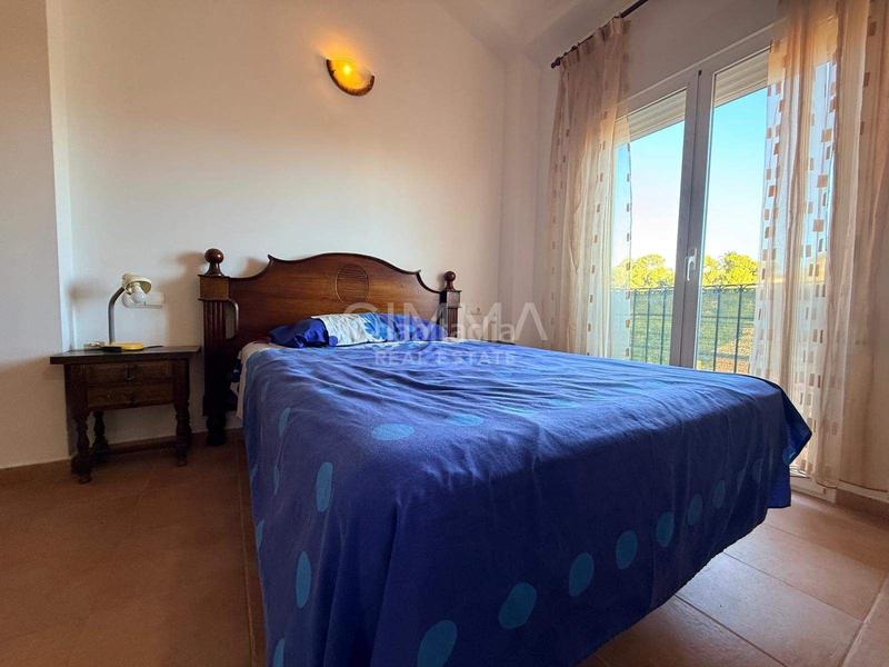 Foto 76001c20-3f27-467d-90c4-3abffcc73120. Reihenhaus mit parking in Montebello - Nou Espai Nucia (la)