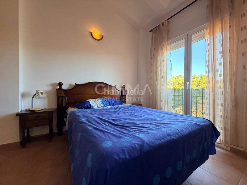 Foto b9867237-266f-423f-af9e-5f6c68f1680d. Reihenhaus mit parking in Montebello - Nou Espai Nucia (la)