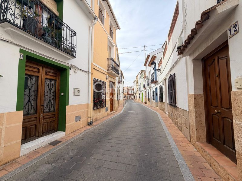 Foto 76aa821e-e5f5-46b3-a3a1-8854228a9137. Masia a La Nucia Pueblo Nucia (la)