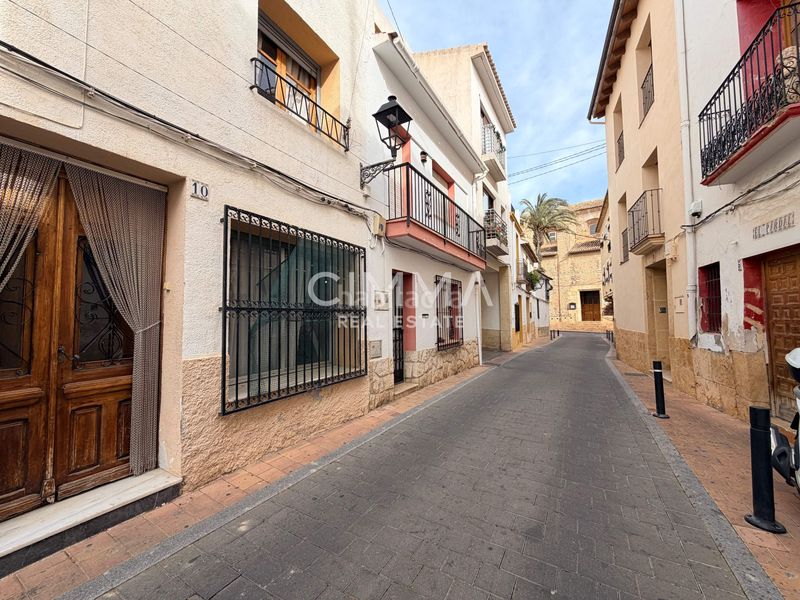 Foto fa4ea752-f728-452e-aa23-899f314184a8. Masia a La Nucia Pueblo Nucia (la)