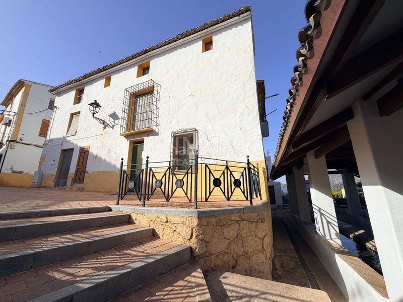 Foto a360952e-b9a7-4aa9-b8eb-4ed3af1c9c5a. Masia a La Nucia Pueblo Nucia (la)