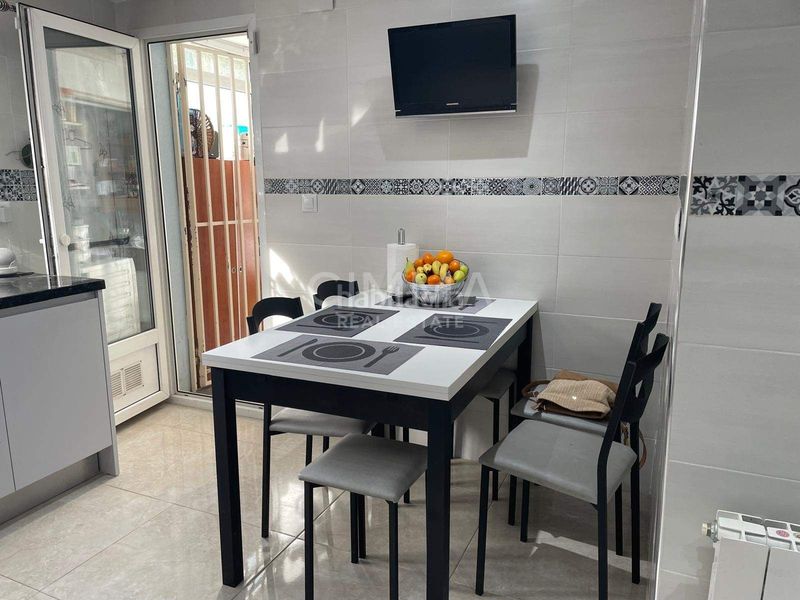 Foto 41aee95b-5cd3-4f8b-a73a-d9c03a889d02. Casa amb calefacció aparcament piscina a Varadero Nucia (la)