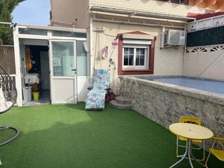 Haus in Varadero. Bungalow pareado para entrar a vivir en la nucía