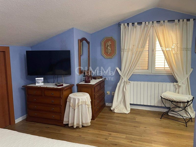 Foto d97475fa-779e-48b1-9d90-6e8329a403c6. Casa amb calefacció aparcament piscina a Varadero Nucia (la)