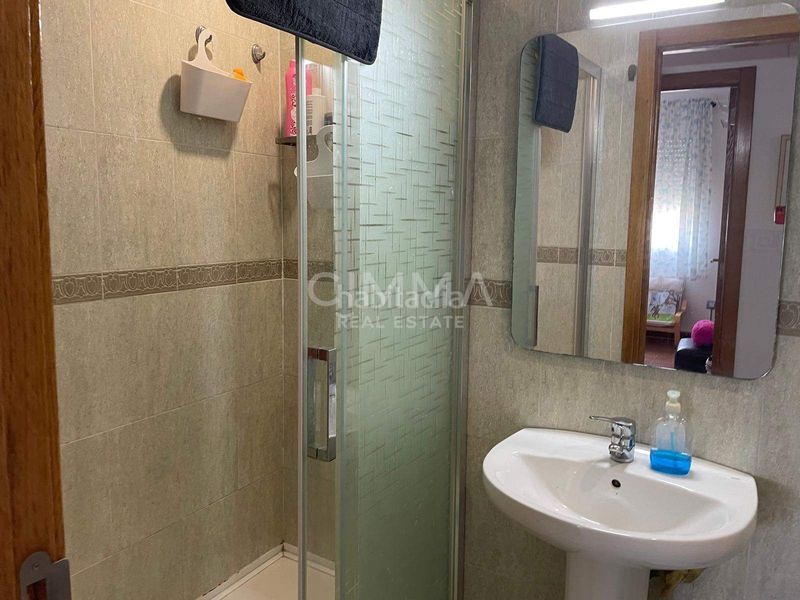Foto ff23a121-50a6-4656-b920-35a34ca78488. Casa aparellada amb aparcament a Coloma Nucia (la)