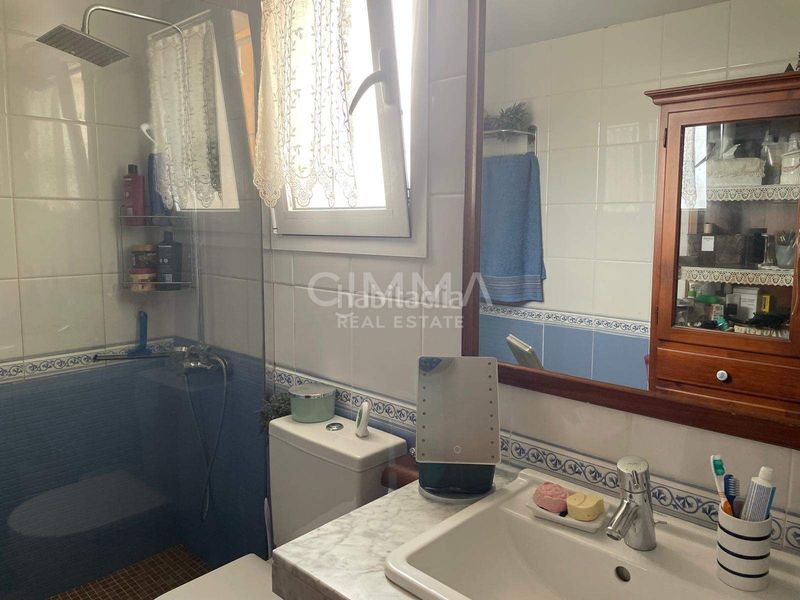 Foto 6ee0a6e9-4d1d-478e-bff0-8f75fe8589a2. Casa amb aparcament piscina a balcón de ponoig - Polop paradis - Polop hills Polop