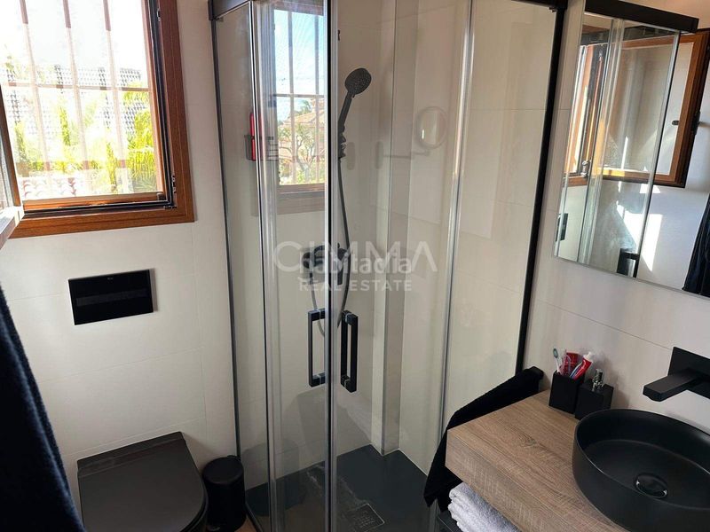 Foto b07f0fd9-4686-4670-93fe-a6ccaaf85d29. Xalet amb calefacció aparcament piscina a Coloma Nucia (la)