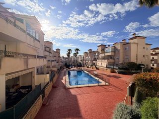 Miete Etagenwohnung  Calle jupiter. Amplio y luminoso piso en el corazón de la nucía por 1000