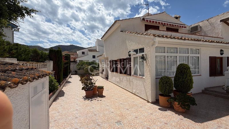 Foto 6cbe8737-d59b-4902-9381-3cd5e9462442. Xalet amb calefacció aparcament piscina a Rincón Bajo Benidorm