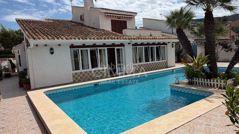 Foto b4a76d7f-0e9b-4767-bb1c-c1c561e0e766. Xalet amb calefacció aparcament piscina a Rincón Bajo Benidorm