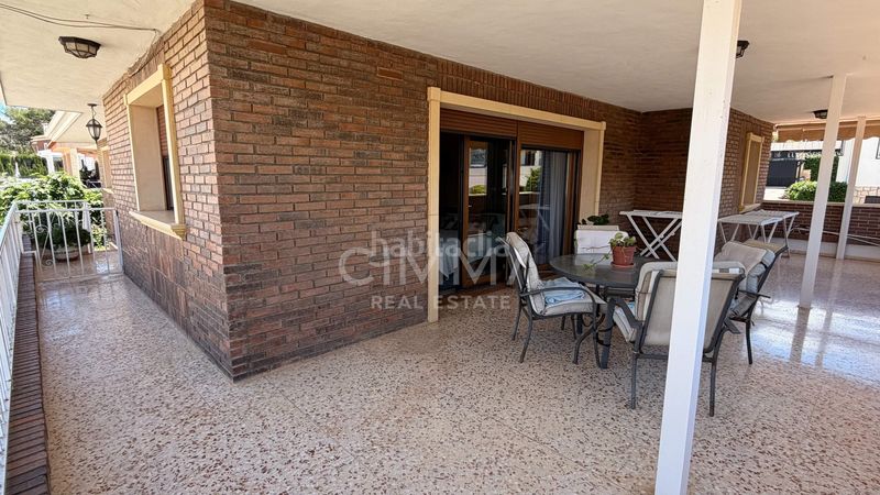 Foto 0448fb14-63ac-4945-a4d0-5ae1a0f1a9d0. Xalet amb calefacció aparcament piscina a Rincón Bajo Benidorm