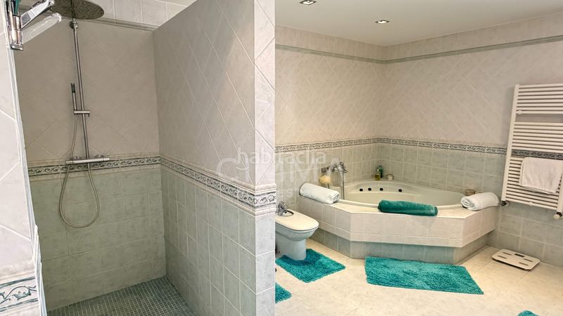 Foto 51de60d9-e9cd-442d-8a16-9213c8e22593. Xalet amb calefacció aparcament piscina a Rincón Bajo Benidorm