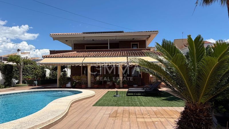 Foto f393eae3-e19a-4612-8a42-8faf29fad454. Xalet amb calefacció aparcament piscina a Rincón Bajo Benidorm