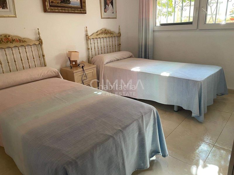 Foto 2a7f1745-0348-4043-a8eb-7785168dd1f9. Casa amb aparcament a Barranco Hondo Nucia (la)