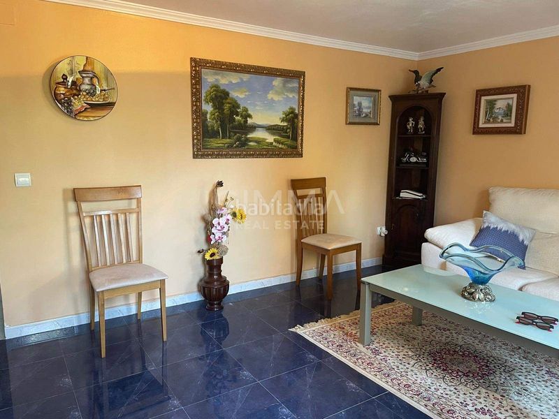 Foto ad7db5da-66f6-4017-a51d-079f3b2c85cd. Casa amb aparcament a Barranco Hondo Nucia (la)
