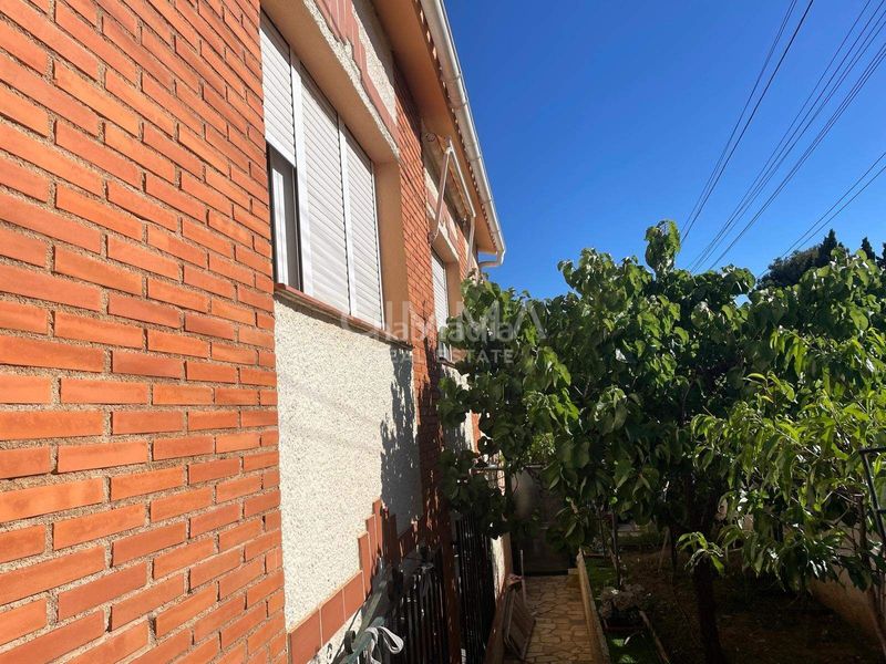 Foto ec38d2c1-e82b-4efd-9a20-3e8b2322ce09. Casa amb aparcament a Barranco Hondo Nucia (la)