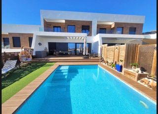 Casa adossada a Balcón de Finestrat-Terra Marina