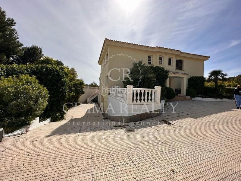 Foto 223ce375-6950-4b30-af4f-d2f5171f9f11. Xalet amb calefacció aparcament piscina a Altea la vella Altea