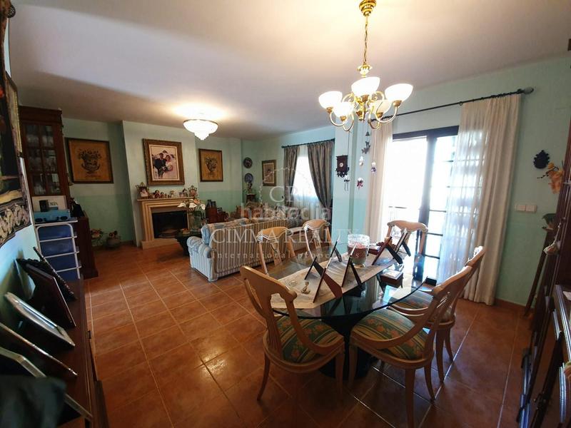 Foto 57ded9cb-ab29-4620-88fa-24d23385318f. Chalet  independiente en colonia escandinaviacautiador en Alfàs del Pi (l´)