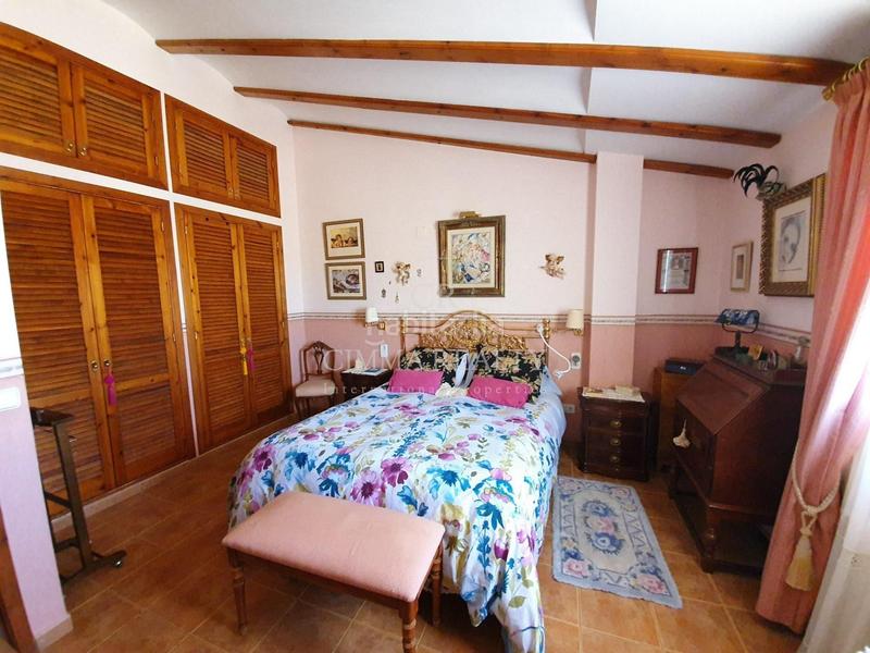 Foto abaec45a-45aa-43fc-b676-e67368b862d4. Chalet  independiente en colonia escandinaviacautiador en Alfàs del Pi (l´)