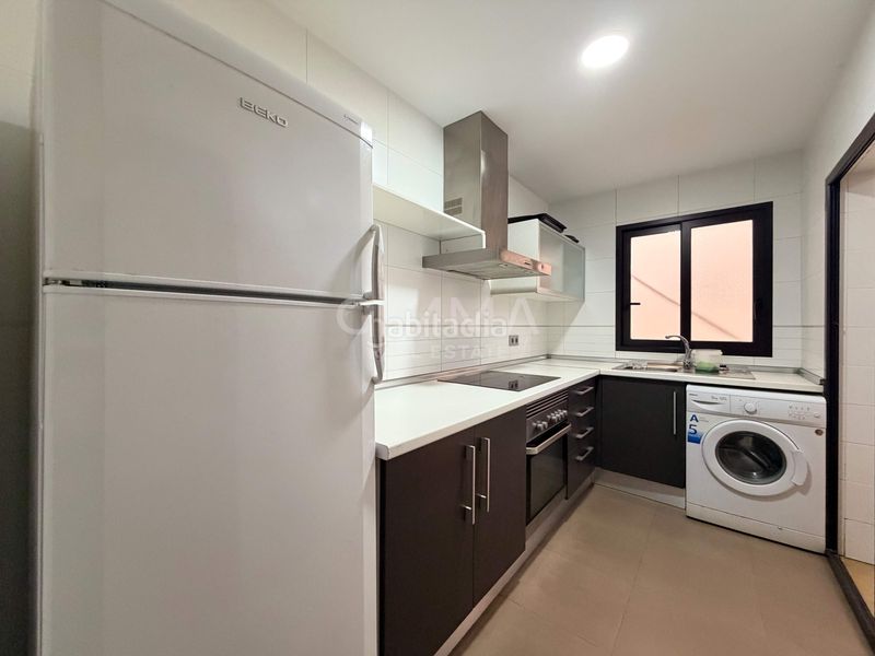 Foto 0adbf7db-041b-4f42-8e60-128b0517b56c. Pis a La Nucia Pueblo Nucia (la)