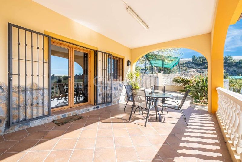 Foto c437bb17-71d8-4090-bf76-de420a3e7aba. Lloguer casa amb aparcament piscina a Altea la vella Altea