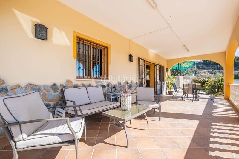 Foto ef1a06f9-ef58-414e-83ea-2ddb57c9dd1b. Lloguer casa amb aparcament piscina a Altea la vella Altea