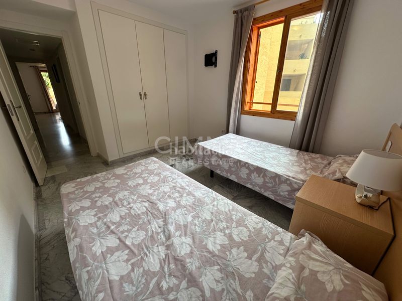 Foto 91fe9582-fb4a-4bea-9939-187fe8b77496. Pis amb piscina a Mascarat Altea