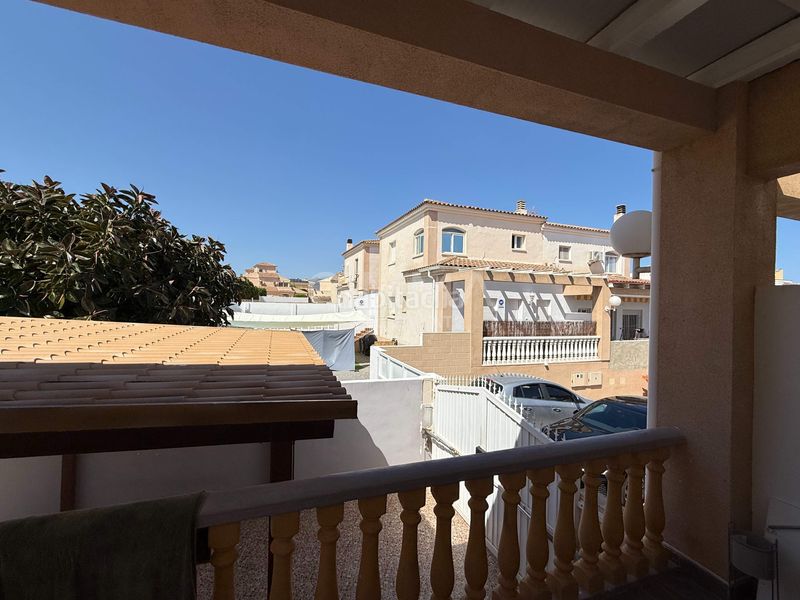 Foto c7cf92f9-b48e-42b3-88b1-d01746c90fd7. Casa aparellada amb calefacció aparcament piscina a Nucia (la)