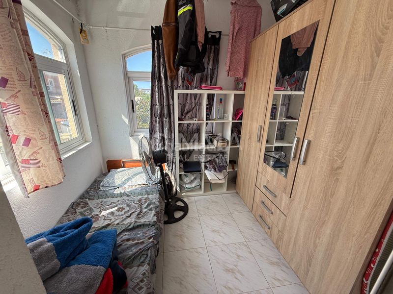 Foto f1e717cc-9974-47a9-b14f-559d870e00f9. Casa aparellada amb calefacció aparcament piscina a Nucia (la)