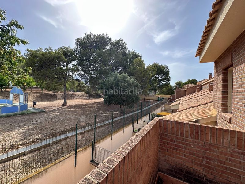 Foto 1044888b-3905-4b7c-bf0c-b3c4ac0a459e. Xalet amb aparcament piscina a El Tossal-Bello Horizonte Nucia (la)
