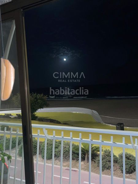 Foto e3cf5f95-4558-45c3-900d-ef32461c0c85. Pis amb aparcament a Playa Poniente Benidorm