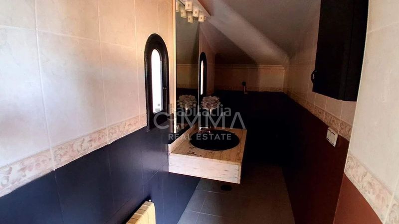 Foto 0122b4a1-b097-4903-808e-e3e261d4db14. Casa adossada amb aparcament a Coloma Nucia (la)