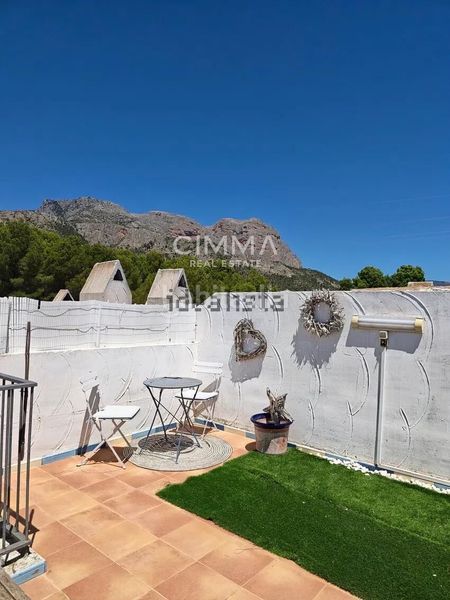 Foto 3fc56835-abb5-40c5-95a2-2ae9486f676c. Xalet amb aparcament piscina a Montebello - Nou Espai Nucia (la)