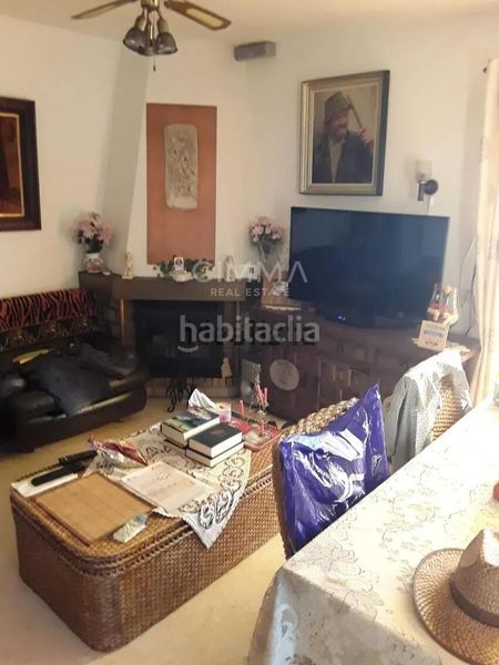Foto e0d34751-b967-4a4a-b9b3-59fa68808a71. Xalet amb calefacció a Coloma Nucia (la)