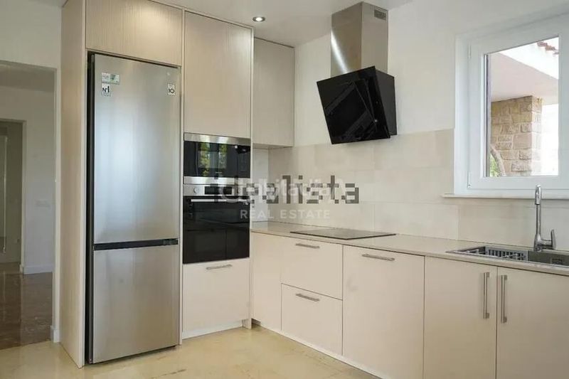 Foto 4c2e9f0b-24d6-4688-9063-4163f50aa432. Xalet amb calefacció aparcament piscina a Montebello - Nou Espai Nucia (la)